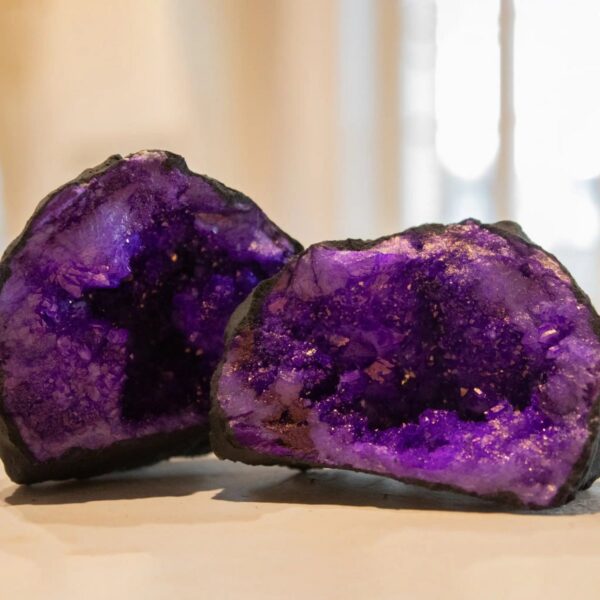ANAS Crystal Care Paarse kwartskristalgeode - Afbeelding 4